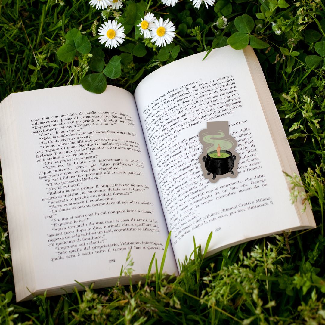 ACOTAR Nesta Vulgar Gesture Magnetic Bookmark