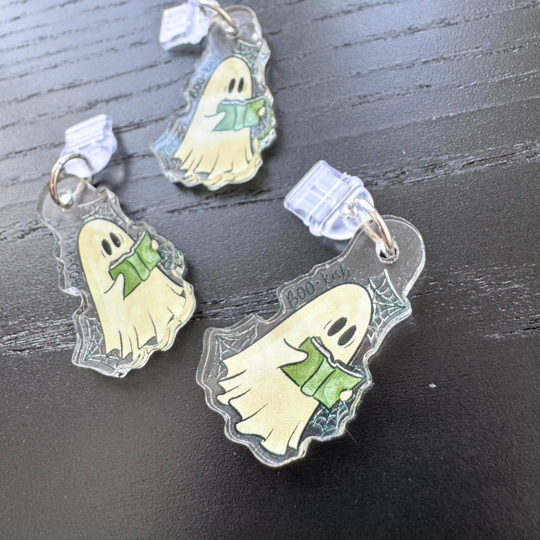 Boo-kish Reading Ghost Kindle Charm | Bookish USB-C Dust Plug