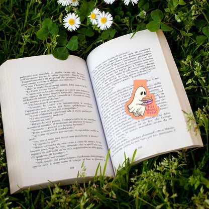 Hot Ghouls Read Cute Ghost Spooky Magnetic Bookmark