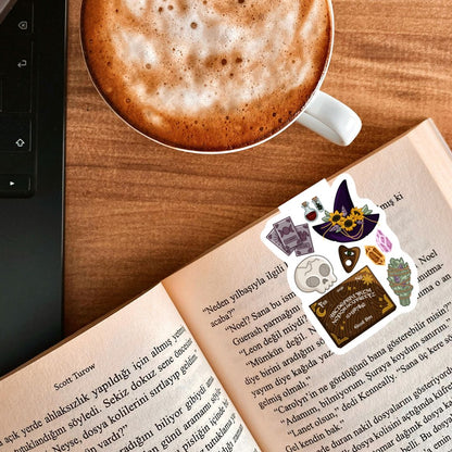 Witchy Things Dark Academia Spooky Magnetic Bookmark