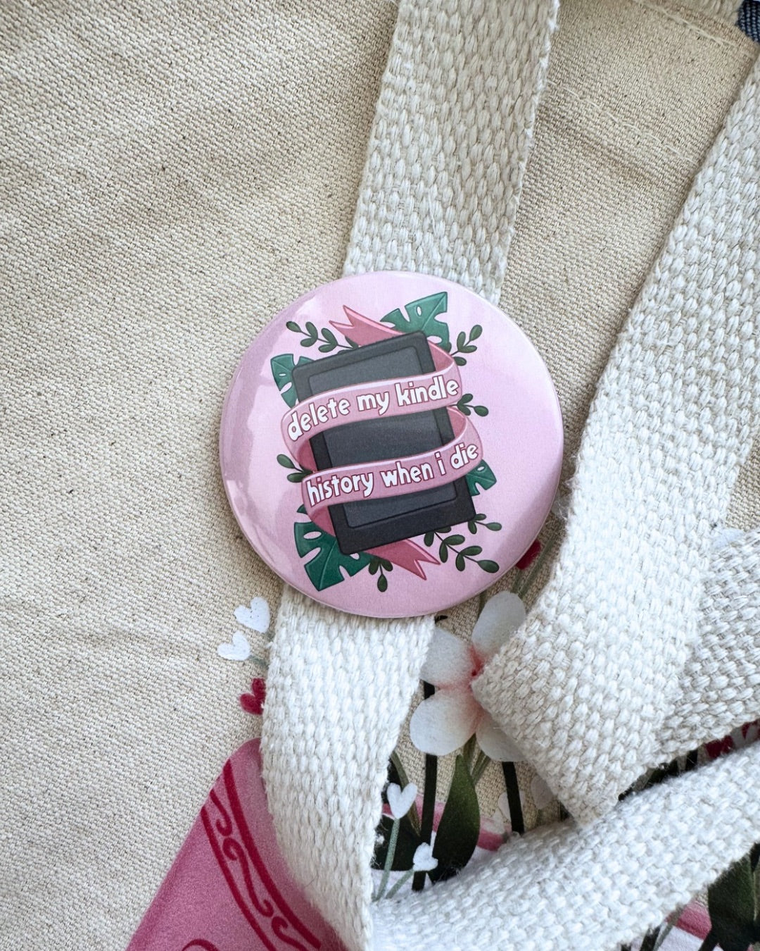 Delete My Kindle History Pin | Bookish Pinback Button