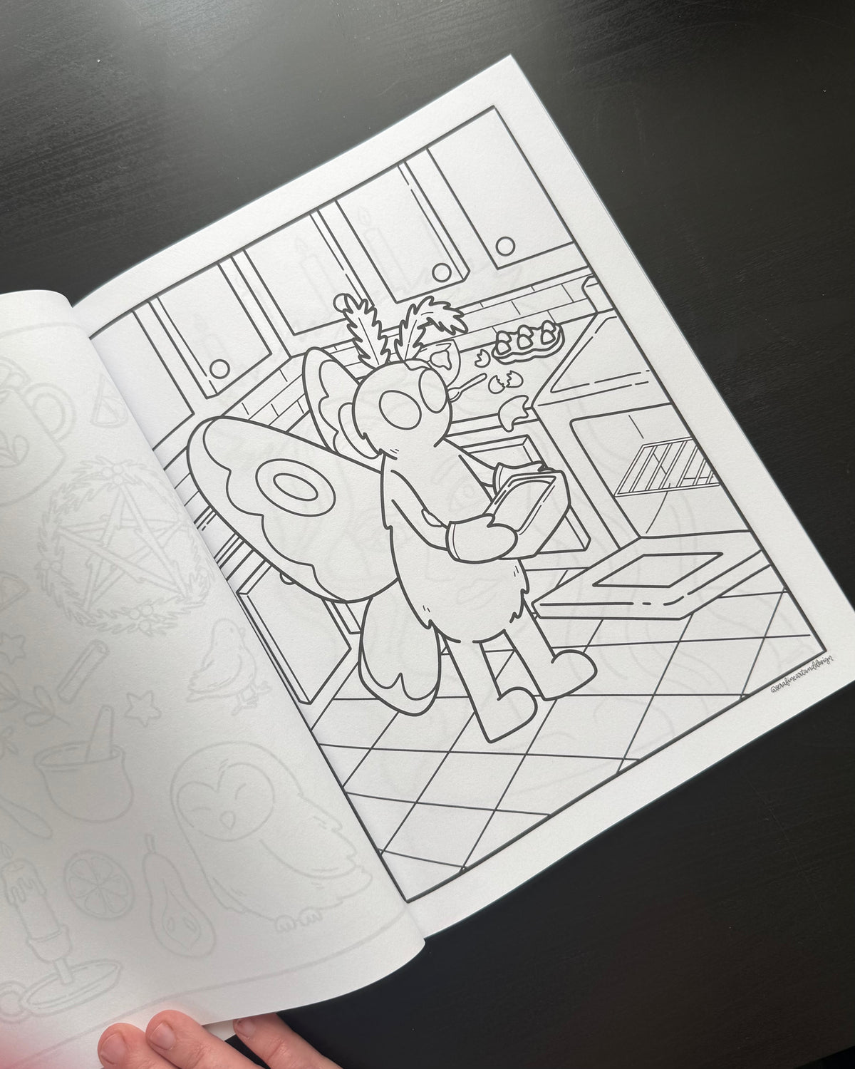 Cookies & Curiosities: A Cozy Yuletide Coloring Book by Serafine Art and Design