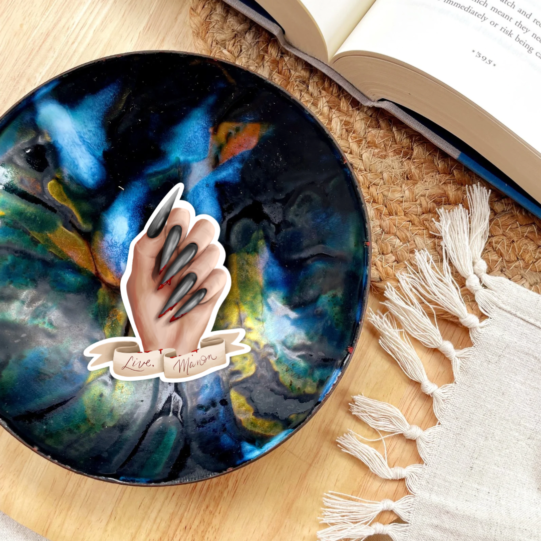 Live, Manon Sticker | Ironteeth Witch | The Thirteen | Sarah J Maas | Throne of Glass - Serafine Art & Design - 